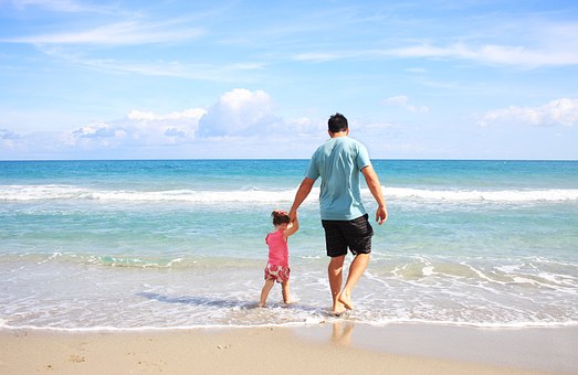 Fathers Have a Unique Job　父亲的职责无可取代