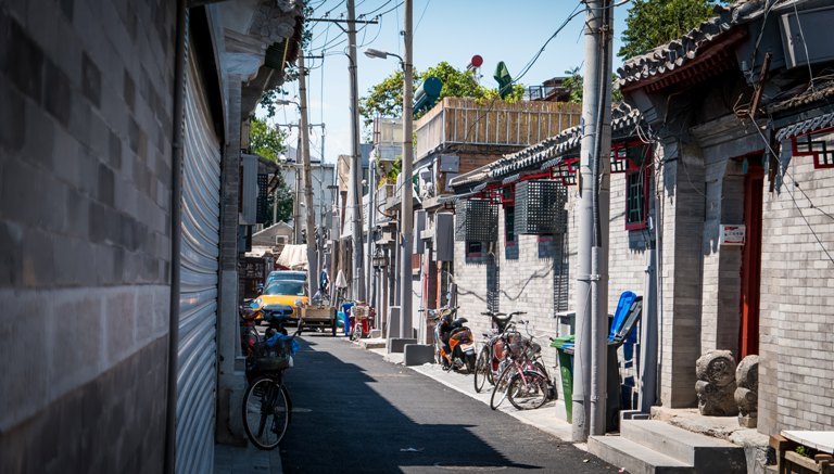 北京多区域试点多功能“智能路灯杆”